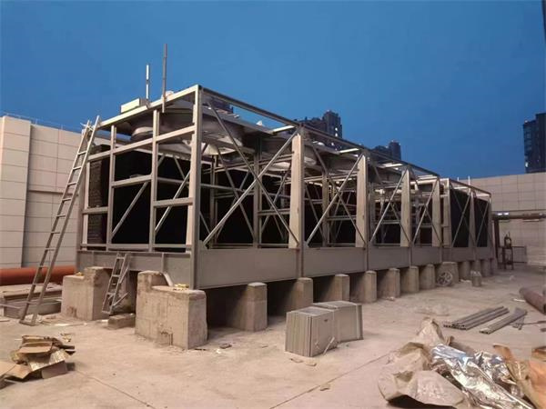 風(fēng)冷型冷卻塔跟水冷型冷卻塔的區(qū)別,風(fēng)冷式冷卻塔