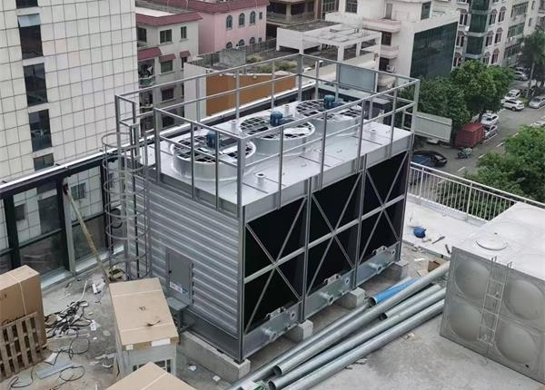 閉式冷卻塔的安裝位置和高度有哪些標(biāo)準(zhǔn)要求？,閉式冷卻塔安裝要求